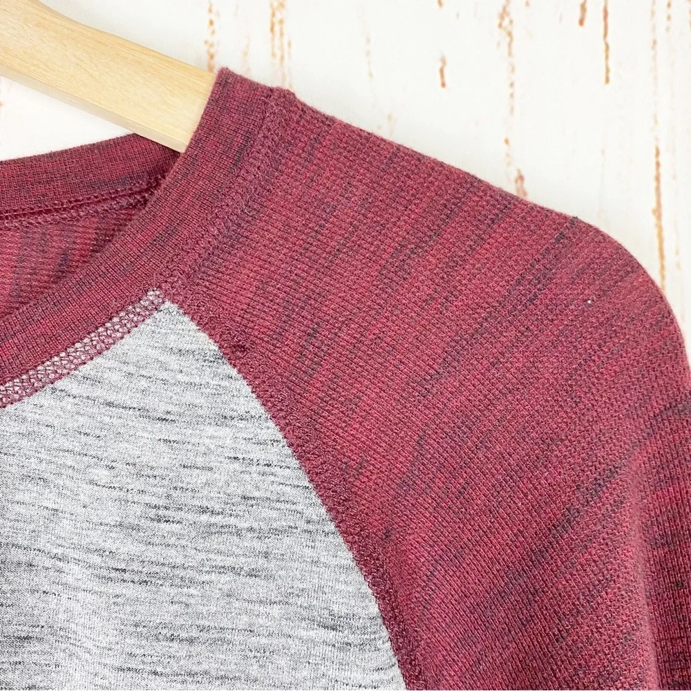 American Eagle Outfitters AEO Maroon Gray Crew Neck Raglan Long Sleeves M - Picture 3 of 10